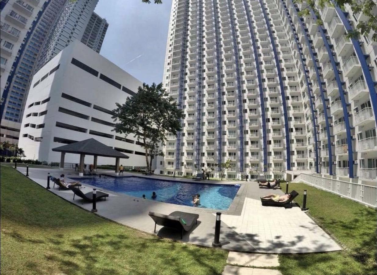 Grass Residences Tower 5 Манила Экстерьер фото
